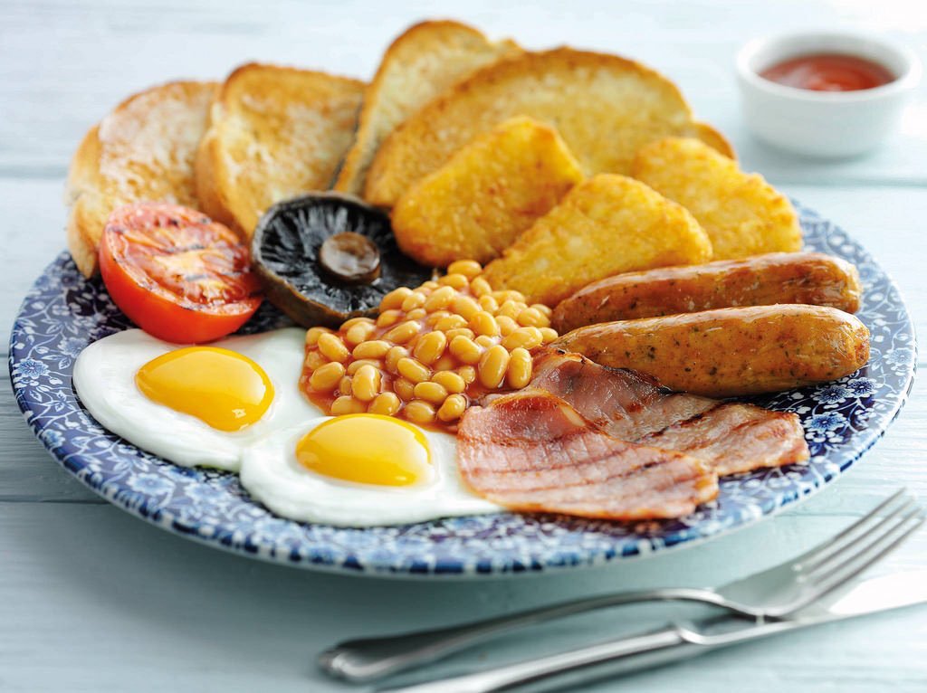 ThePilgrimOak's tweet photo. Good weekend? Need something to pick you up?! We have our full breakfast menu available until 12pm today #breakfast #wetherspoons https://t.co/MsTdlw1WcT