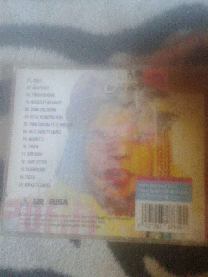 Amo_Mogale's tweet photo. @FifiCooperSan Take me back please... Got mad love for this album #20FiFi all track man dope https://t.co/iyUImEo4RX
