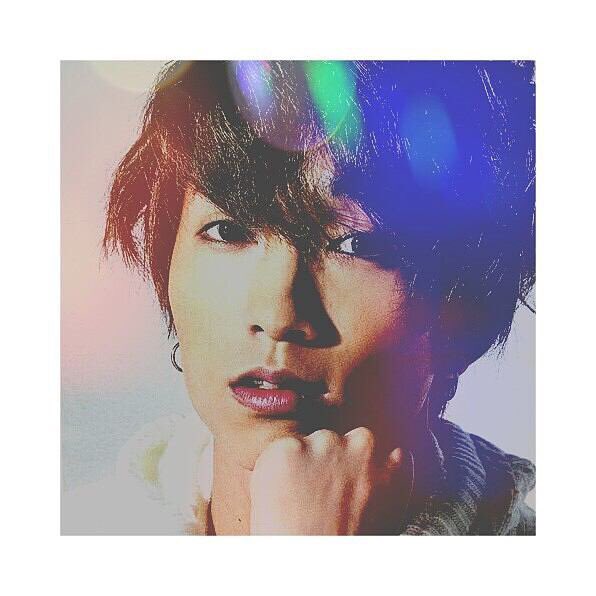 k_____123rn's tweet photo. @10R1chan 

うちの友達も樹担なんだけどこの画像あげたらどタイプって言ってた♡
なんかみさちゃんのアイコンとうちのアイコンの廉くんのポージング似てるｗｗｗ https://t.co/uYNHxOTr9u