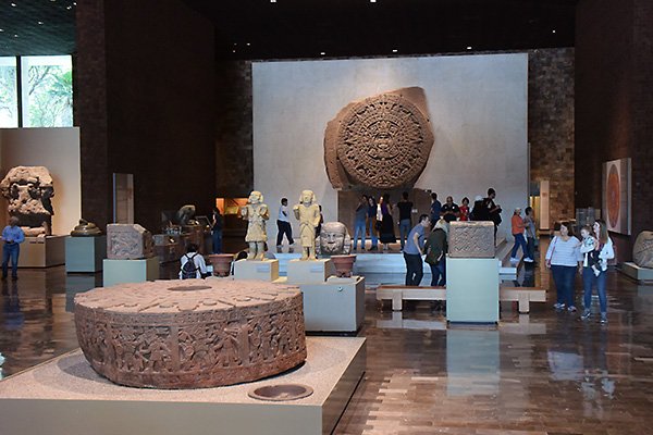 憧れの大地へ 北中米旅行記更新 リライト しました メキシコシティ ４ 国立人類学博物館 T Co Ur5tingj5f