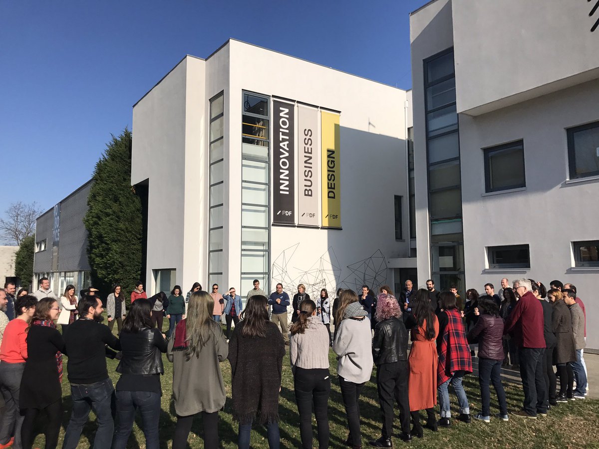 manuelapro's tweet photo. warming up for our last day @PortoSJam @portodf #servicedesign #portosj #GSJam #thisiswhywejam https://t.co/A5fviWl3Gp
