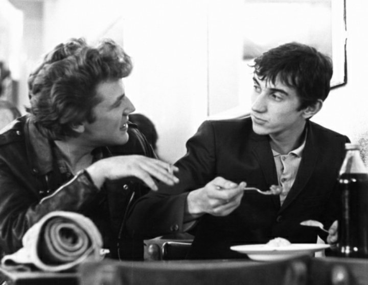 Happy birthday to ray winstone 60 today. 