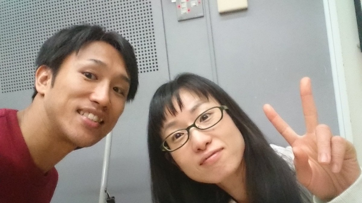 丸山真輝 イカスケ アンサンブル トルネード ご予約フォーム T Co Jfzwe4qxdn イカスケの加納礼子さん あやちゃん 前回は変人夫婦役 今回はラストに重要なシーンで絡みます 眼鏡がおしゃれなイカスケの静かなるドン イカスケ