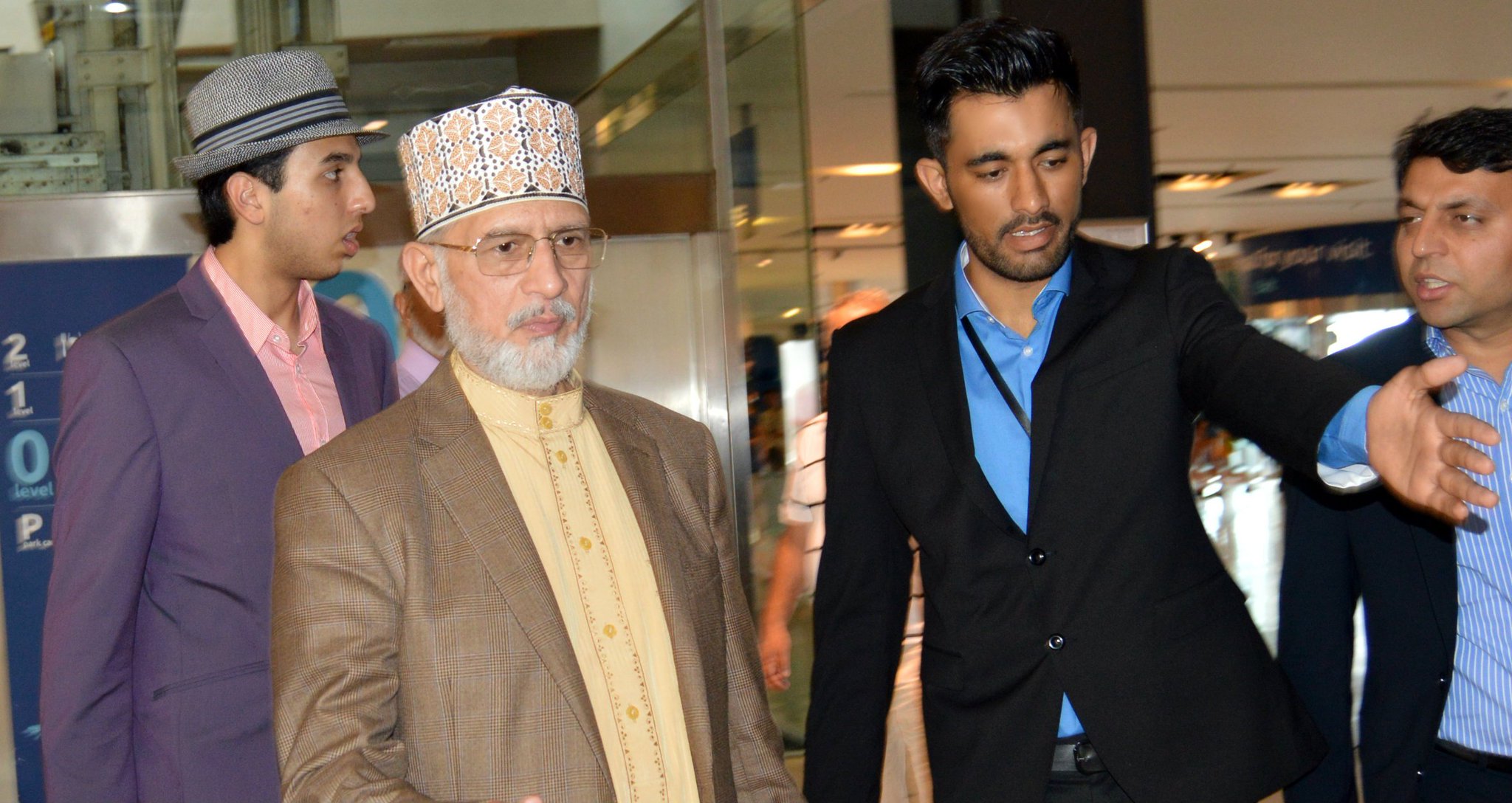 Happy Birthday to Our Beloved Quaid Hussaini Lion Shaikh ul Islam Dr Muhammad Tahir-ul-Qadri 