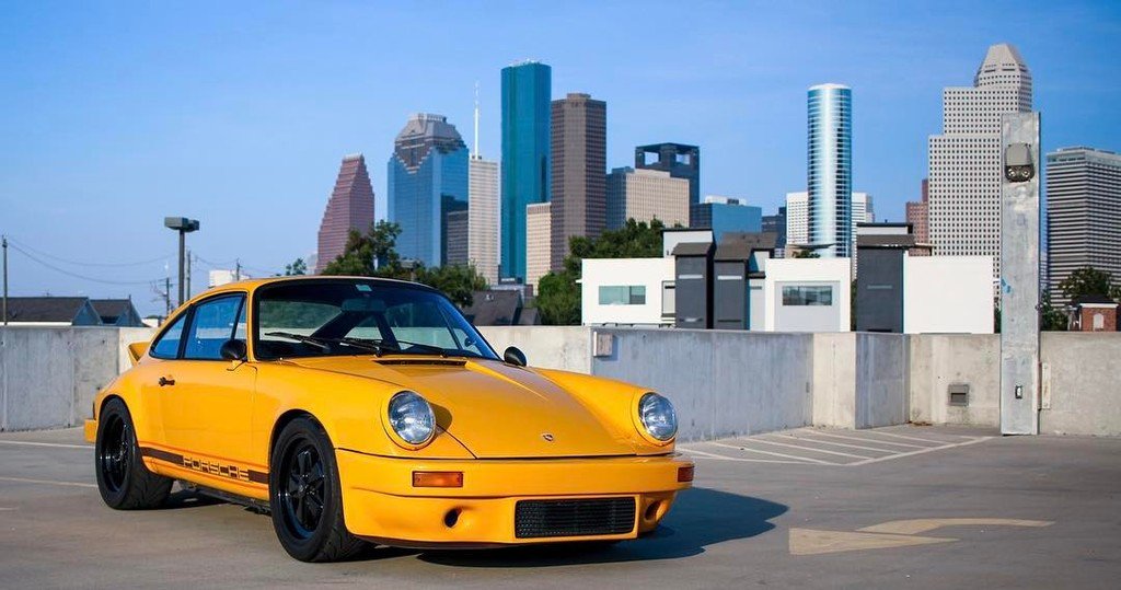 p911r's tweet image. The Bulldozer 💥
#8T1SC #911SC #bulldozer911 #classicporsche #p911r 📸 by @supercarsofhousto… ift.tt/2lvUjMK