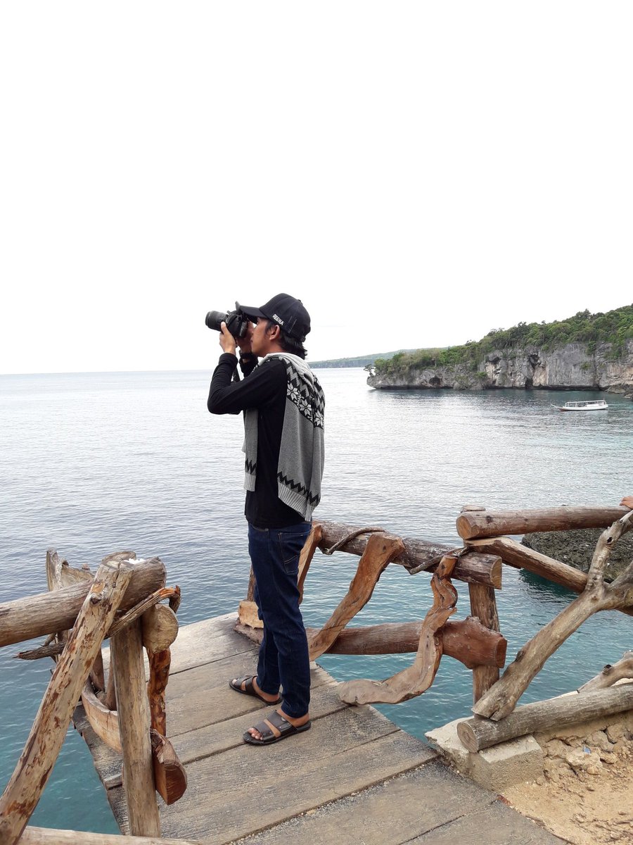 farakang tweet media