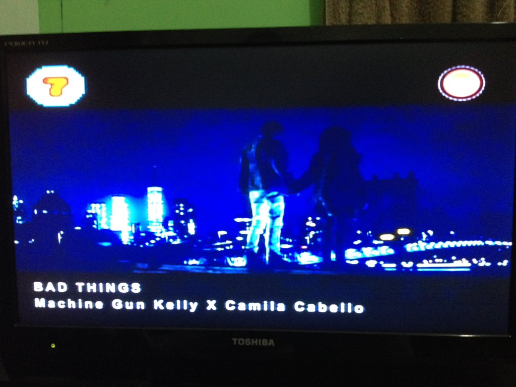 Ayanna15Acasio's tweet photo. I'm in love in this song ❤️❤️❤️ @camilacabello97 https://t.co/vjL7CGiUVq