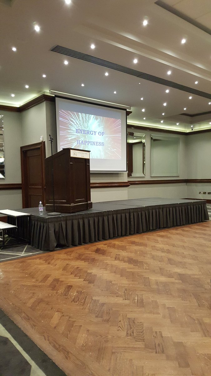 EventfulPepper's tweet photo. Great topic by LanaOFarrell on topic of the energy of Happiness #InspirationFestLimerick #healthandwellness https://t.co/a4SS1V1aea https://t.co/ZvZx6b6fk1