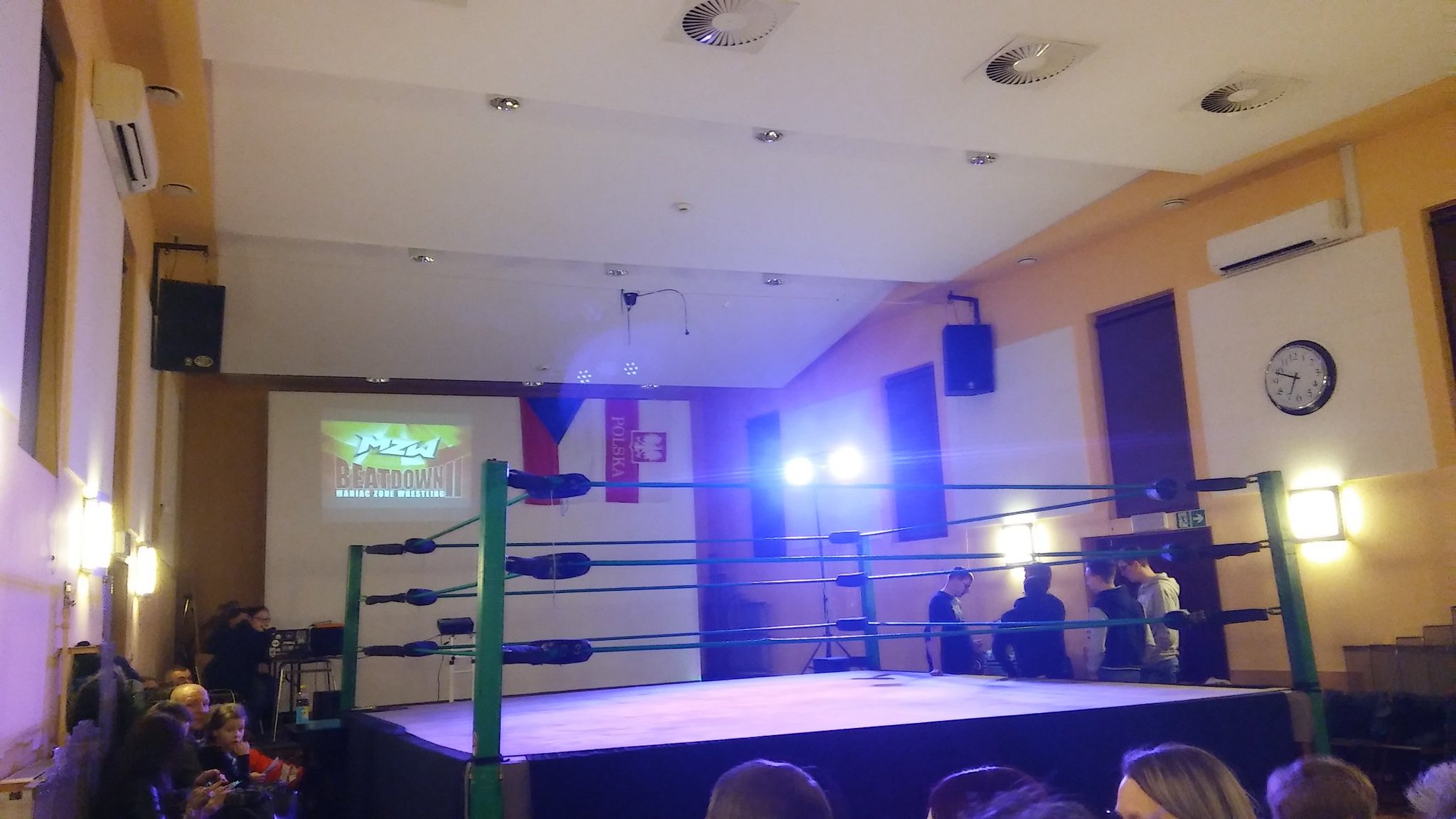 C5C-dgXWEAEvE2w.jpg:large