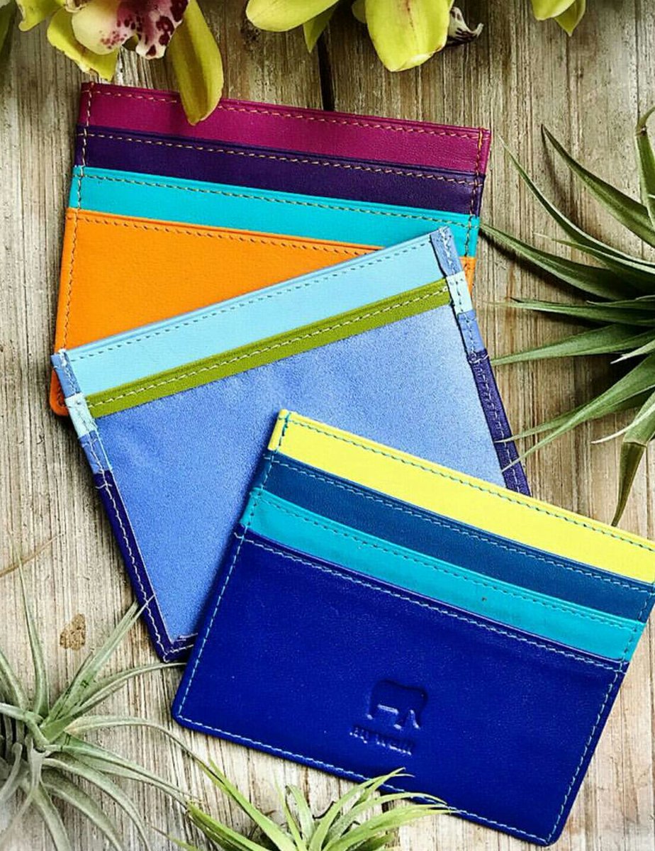 mywalit's tweet photo. Happy #Sunday! Add a splash of colour to your day. #simplycolour #mywalit https://t.co/Zawg8jviSg