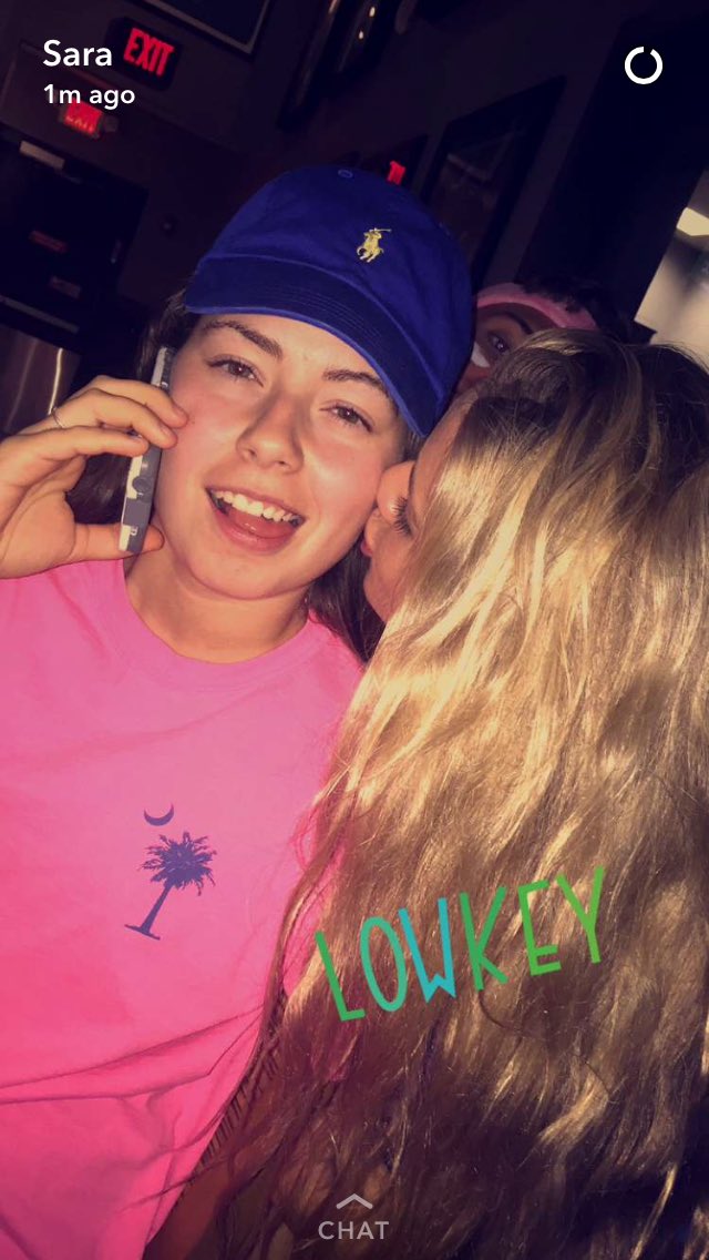 THE_EmDavis's tweet photo. Happy birthday beautiful!! Have a great day, love u so very much #emsquared @emilysaylorr https://t.co/8kjiL5mnvR