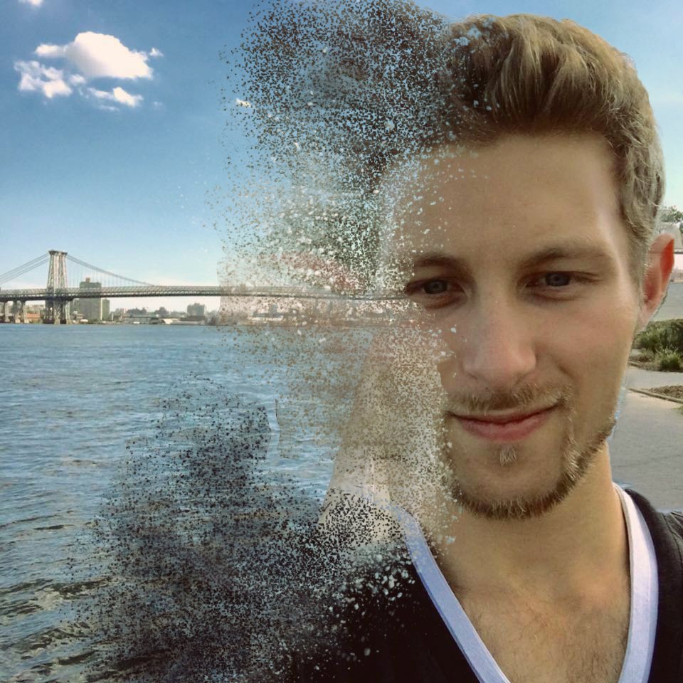 Skylash__'s tweet photo. Time Consume US.
#Newcrea #photoshop https://t.co/AKgQ2xE7E7