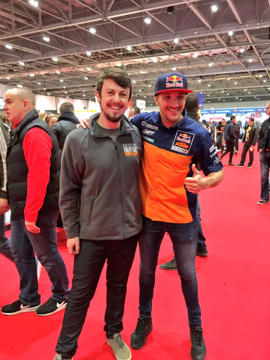 theleatherneck's tweet photo. Good day up at the #LondonBikeShow drooling over new kit, highlight for me was meeting @Sundersam, thanks for your time champ! https://t.co/4VI0EfFUn4