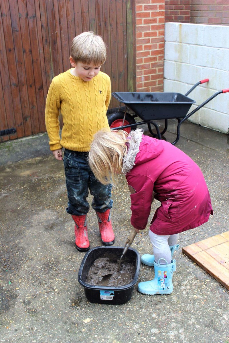 helenzambuni's tweet photo. @UptonInfant #muddychallenges #MudPieMadness #PersilWon'tCutIt https://t.co/5xTBTiENMM