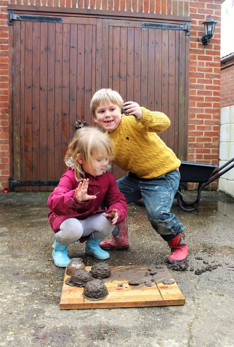 helenzambuni's tweet photo. @UptonInfant #muddychallenges #MudPieMadness #PersilWon'tCutIt https://t.co/5xTBTiENMM