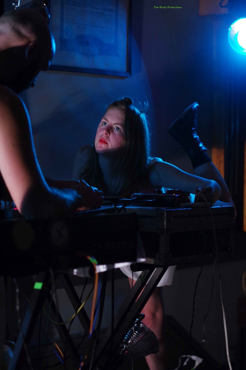 3garcons's tweet image. lots of eyes at @helloHomeBody show in North Adams