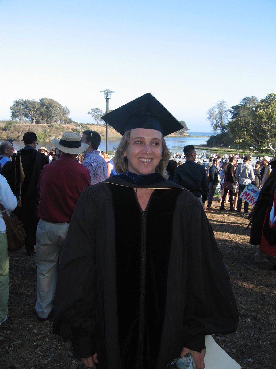 #productoupr Clase de 2007. Ciencias Sociales. Ya con doctorada de la Universidad de California SB y postdoctorada en Yale.