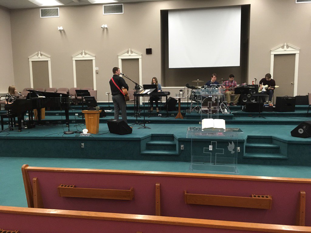 Shannon Meade tweet media