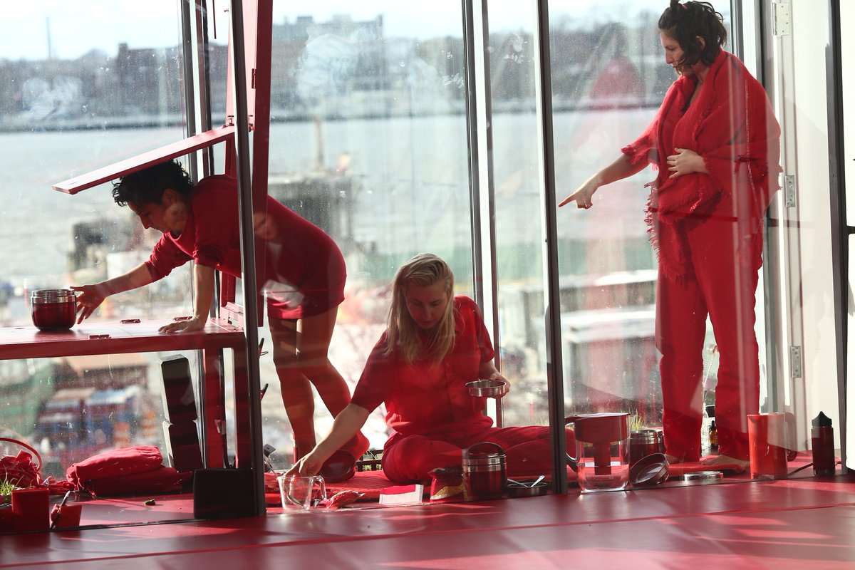 whitneymuseum's tweet photo. Final hours of Orbit! 3 artists are living in the window of our theater through 12 pm today: https://t.co/udQfBEomwC #OrbitREDINVIEW https://t.co/8TXb7sECge