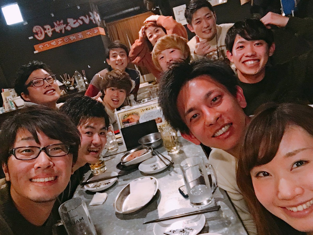 chim0201's tweet photo. 写真載せとこう〜〜✨
みんな住む場所変わっても集まれるのいいな。
evolve+ラスト感動したなぁぁ🤗 https://t.co/jD1vXsfCgp
