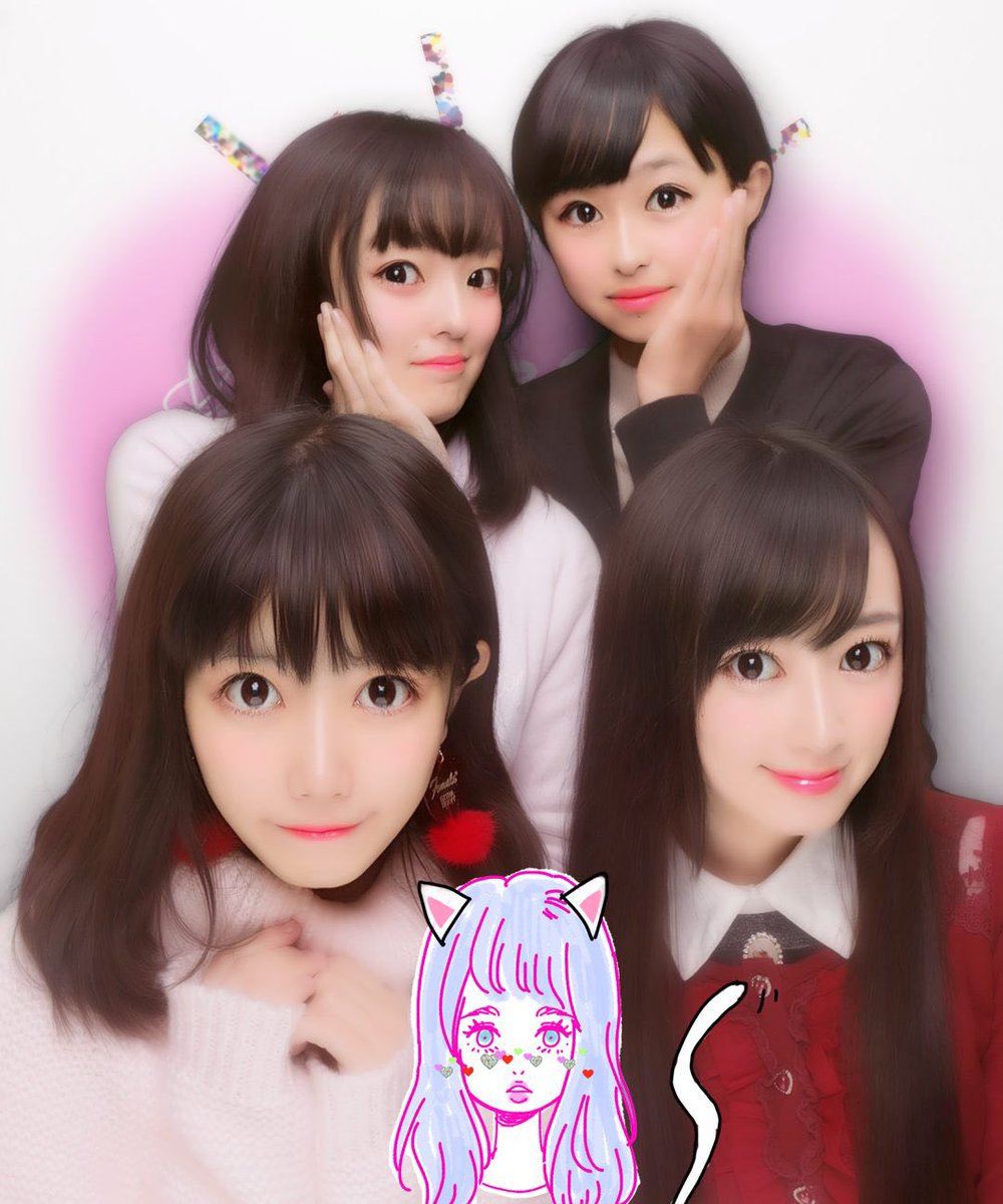 ic_hina's tweet photo. 新メンバー3人に会いたい( ´•̥̥̥ω•̥̥̥`)
最近めちゃくちゃそう思います💓💭
前にフジヤマサンライズのレコーディング後に原宿で一緒にプリクラ撮った思い出が蘇ってくる…😭😭
#TeamC
#ひなーやん
#ひなばやし
#らーそーなーひー
#アイカレ https://t.co/Q6DxzJjQo5