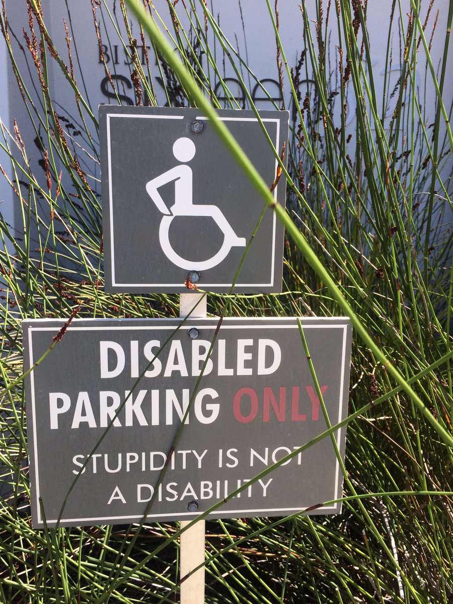 AnupamPKher's tweet photo. Outside a parking lot in Cape Town.:) #Brilliant https://t.co/DnExbZnMPg