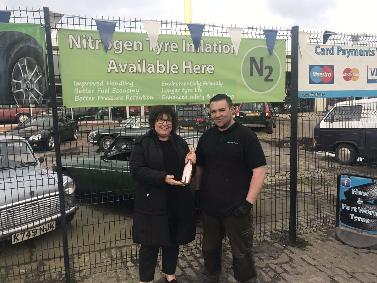 tyreshull's tweet photo. Winner of the bottega rose gold, check back for more competitions. #Tyreshull https://t.co/uEwF1Y6GtP https://t.co/ogaRTPgShI