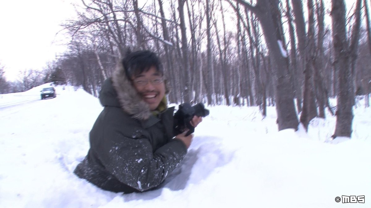 情熱大陸 豪雪だって何のその 冬の北海道で 最高の１枚 を追い求める38歳カメラマン キタキツネを追って３ヶ月 北海道の空が淡く染まり出したその時 彼の目の前に現れたのは 今 放送スタートです 情熱大陸 井上浩輝 写真家 北海道