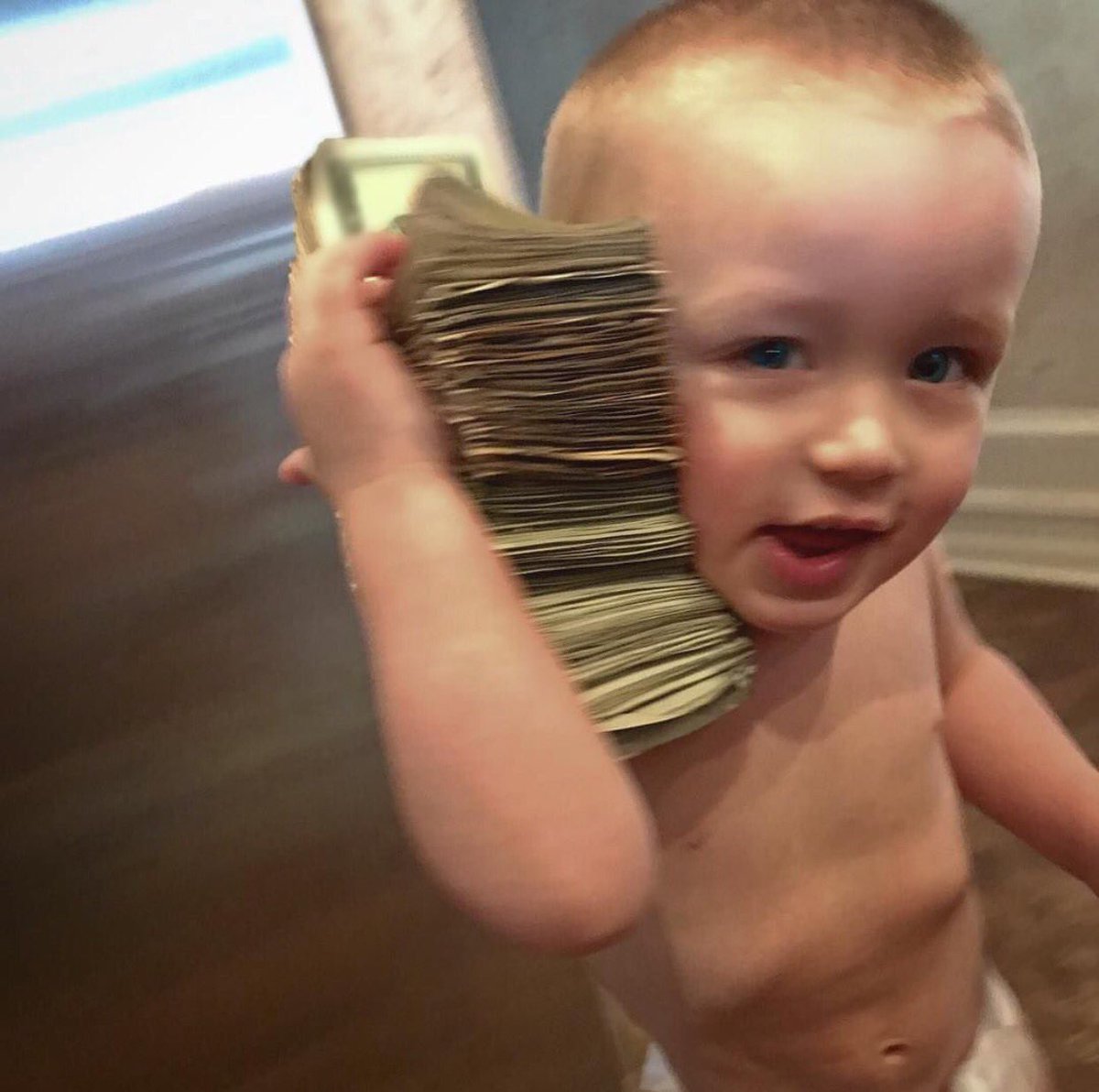 HunnitbandAce's tweet photo. Mood : https://t.co/t76rxnNx9J