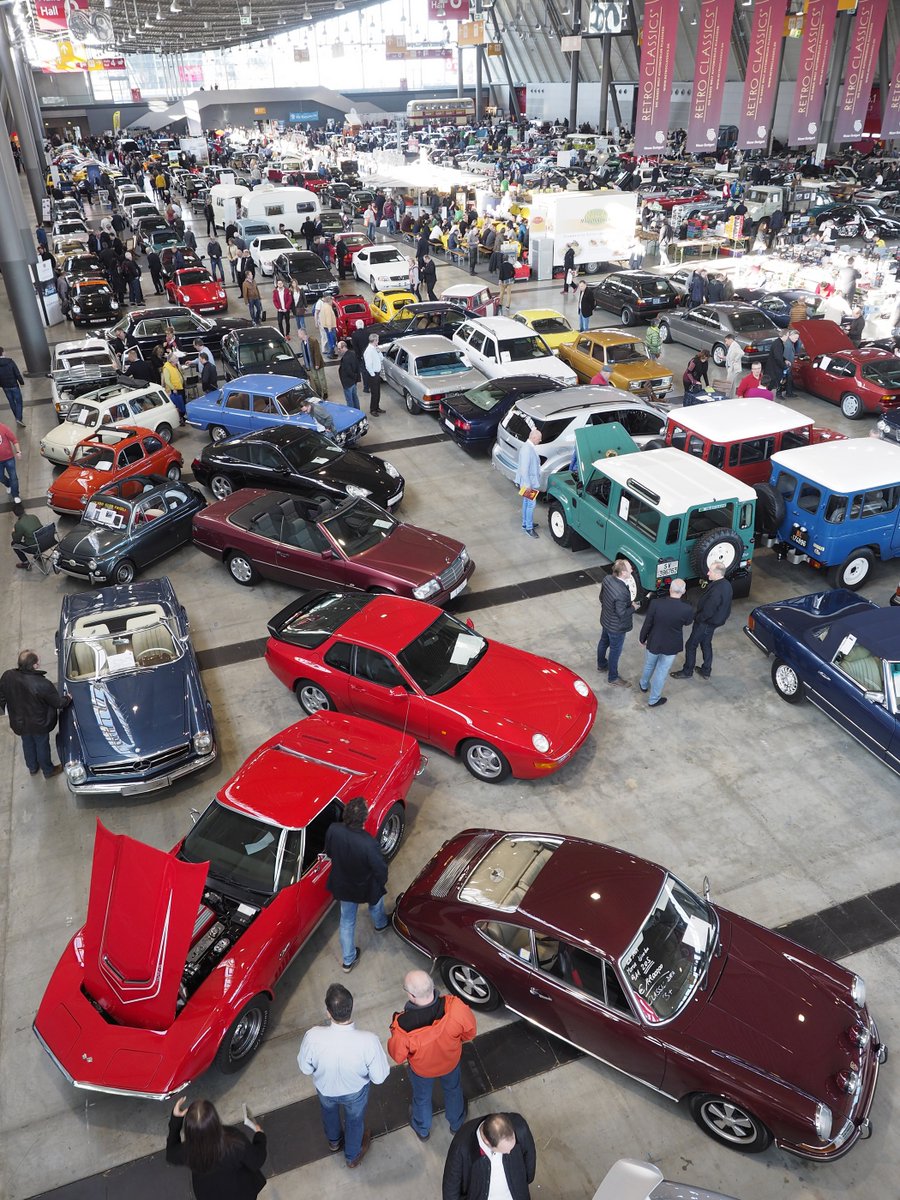 Messe_Stuttgart's tweet image. Die #RetroClassics17 ist der schönste Treffpunkt für Liebhaber automobiler Legenden &amp;amp; Oldtimer. Sei auch Du dabei! ow.ly/gYwS308bAYL