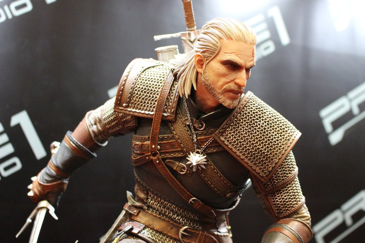 アウトバーン Prime１studioさんラスト Witcher3ゲラルトのアップ ワイルドハントの王エレディン ベルセルクよりガッツ 後トランスフォーマー Wf17w