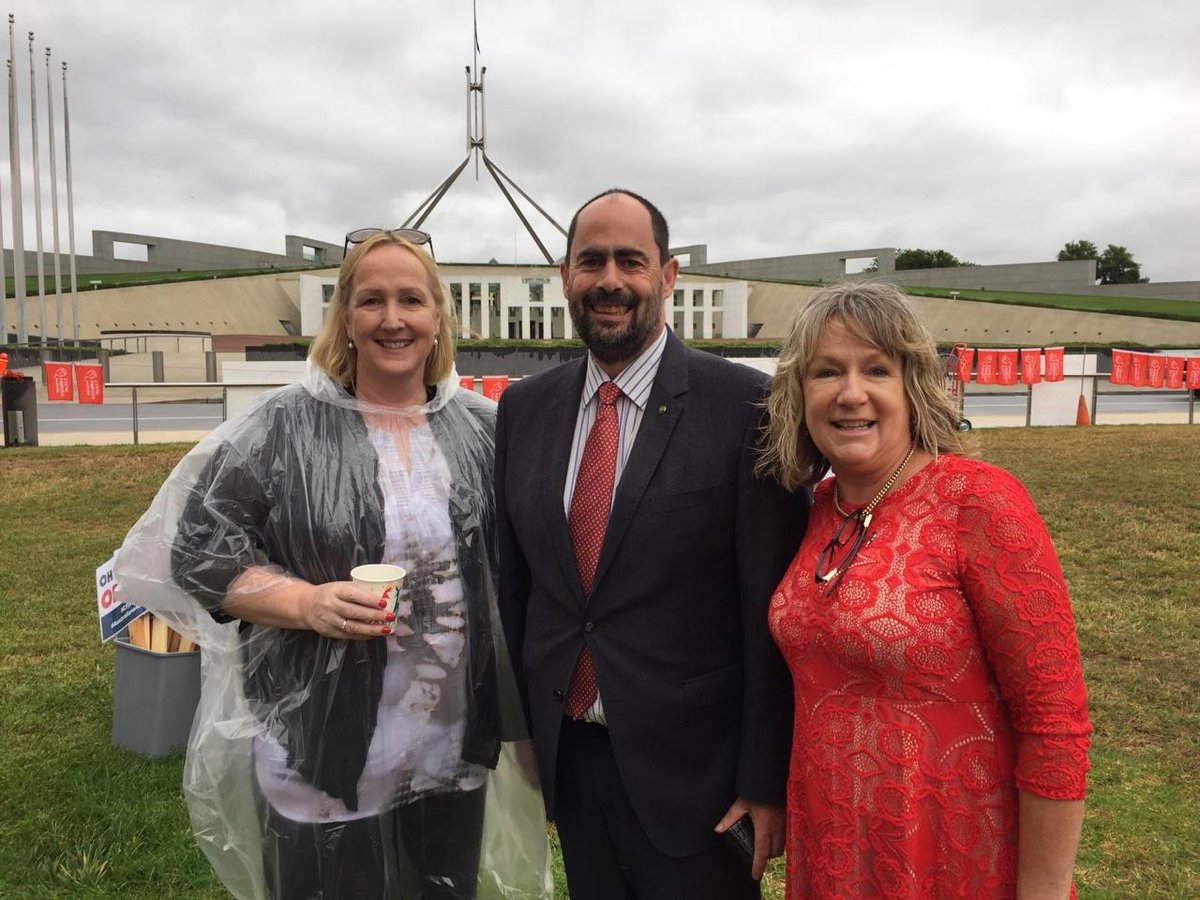 OrkambiAus's tweet photo. Thanks @RossHartMP for supporting the young kids & adults waiting for Orkambi at the #CFprotest last week! #CysticFibrosis #WeNeedOrkambi https://t.co/rkCnUka4oA