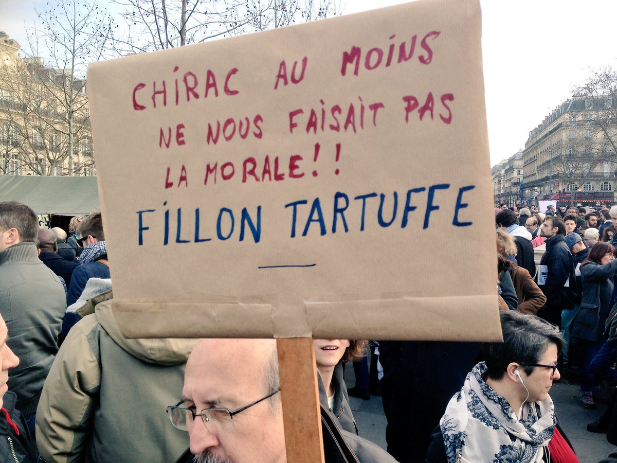 Bernadette_2017's tweet photo. Exactement ! #FillonBackToSarthe ! Les sans-morale #AvecMaman !!! #Bernie2017 https://t.co/wW4v80BBPd