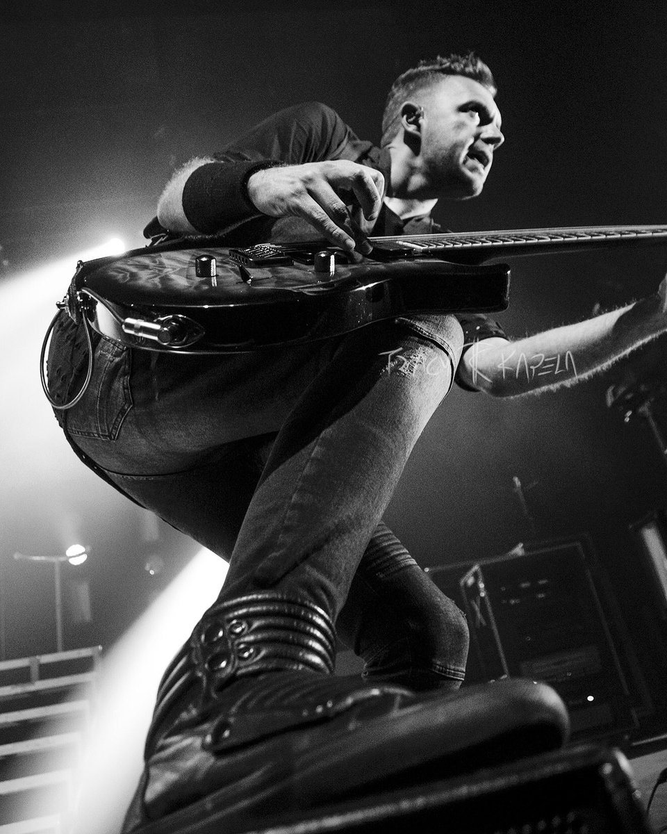 tracykapela's tweet photo. From last night! It's @MorrisonSeth birthday today! 🎂🎂🎉🎉 #hbd #happybirthday #skillet #sethmorrison https://t.co/lPXJOLdWo8