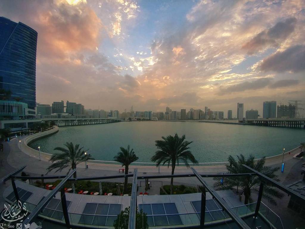 saifalshaali's tweet photo. جالاريا مول
Galleria Mall
Tags: #sunset #clouds #windy #palmtrees #clouds☁ #cloudcolors #cloudcolors #noeffect #mo… https://t.co/2cHuxNeGyt