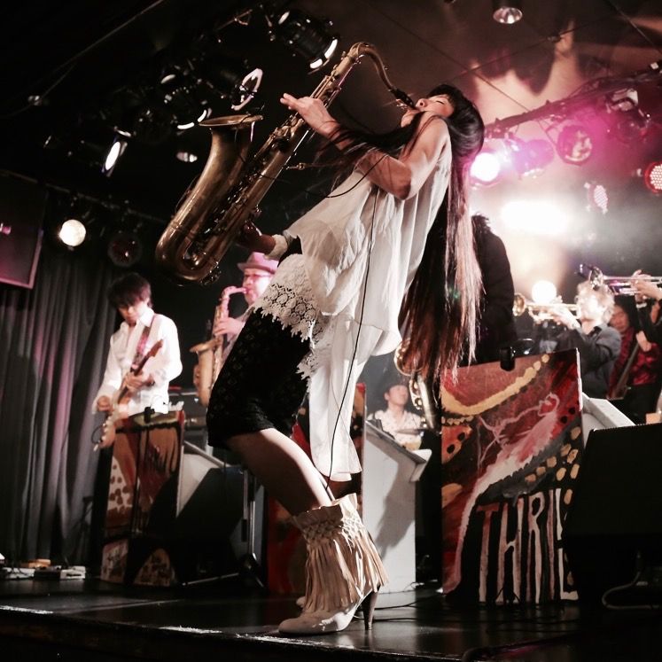 THETHRILLjp's tweet photo. ザ・スリル今年最初のライブはいよいよ今週金曜日！ビッグバンドのロックを。意欲的な新曲も。2月24日下北沢GARDENでお会いしましょう。
チケットはこちら。手軽なメール予約あり。 https://t.co/mQfQInGtQf
詳細 https://t.co/RwuL1MLV9E https://t.co/exmxPpAPGB