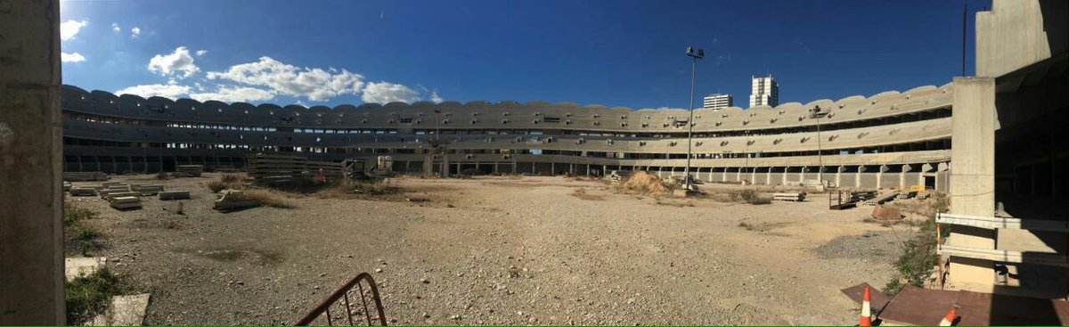 Multi_Deporte's tweet photo. Imagen del nuevo "Mestalla". Que manera de gastar el dinero cuando no se tiene... https://t.co/mytIqk4FHY