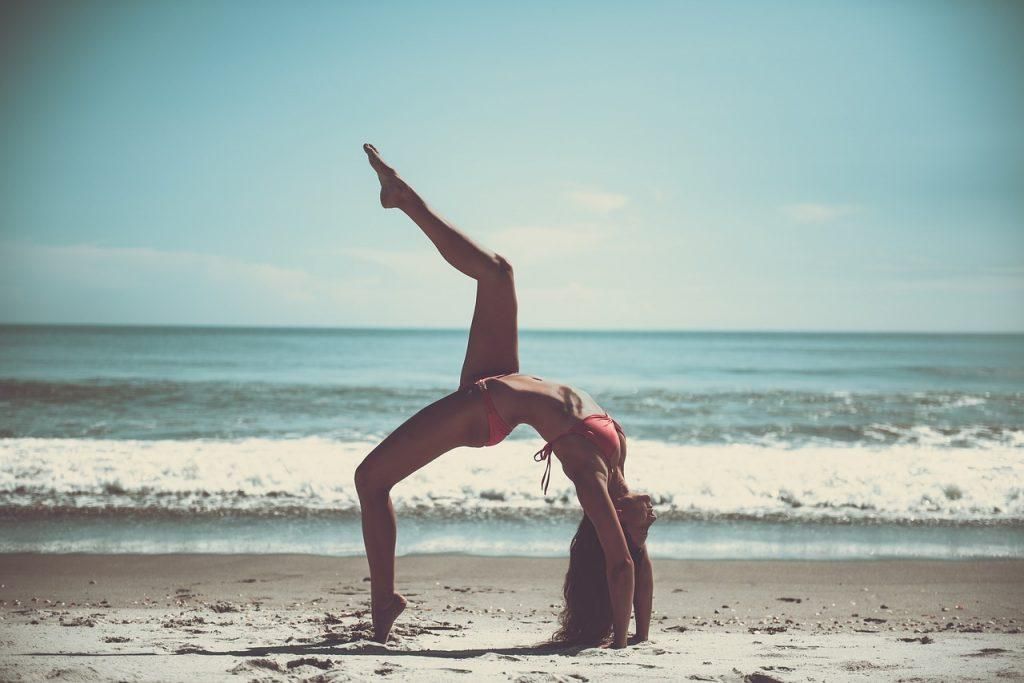 iLoveTorontoCom's tweet photo. Maximum #Flexibility: 10 Essential #Stretches For Complete #Mobility - by @SlimLeague https://t.co/HPMnTpIUFE https://t.co/oVz0NdQLmh