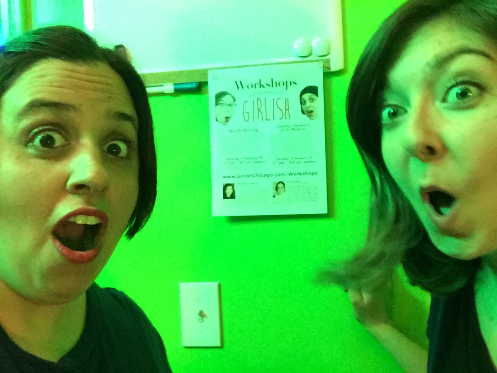 GirlishChicago's tweet photo. Greenest Greenroom Ever! #Girlish #Nashvilletour #thirdcoastcomedy https://t.co/yg8zYiK3t5