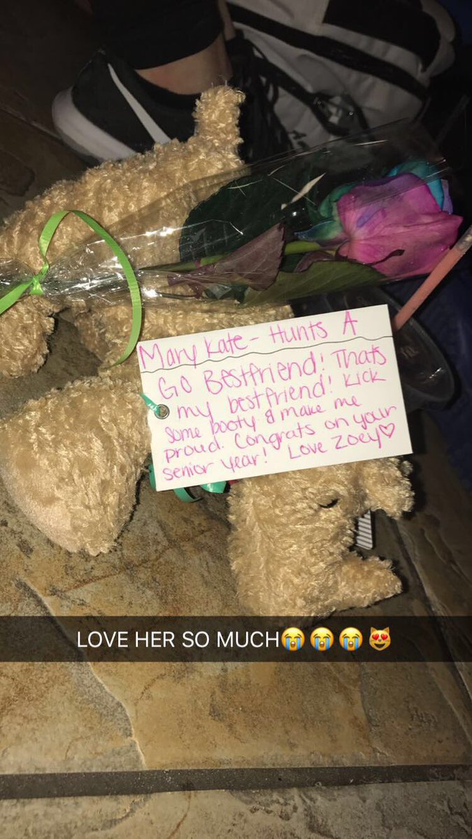 marykate_bihary's tweet photo. seeing my BFF yesterday made my day 1772834747x better,, i LOVE &amp; MISS U SM😻💜😭 @Z_Doggg https://t.co/0dchUx6rw9