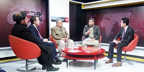 TOLOnews's tweet photo. TAWDE KHABARE: #Kabul Vows to Retaliate Amid #BorderAttacks https://t.co/z9bNqIi5R5 https://t.co/upWMsRsY5Y