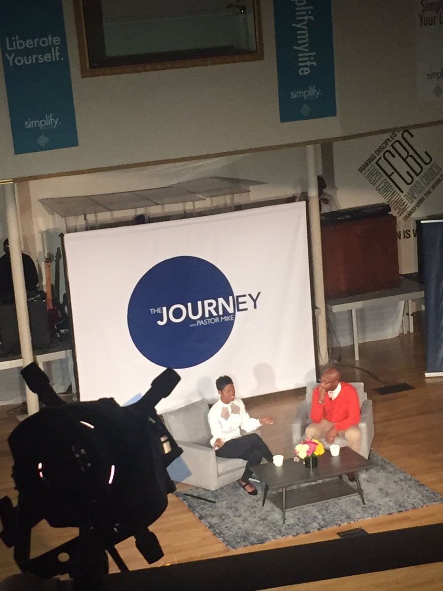 KerseWords's tweet photo. God is my manager! ☝🏿~@therealaftonw @JourneyTVLive with @MikeWalrond @FCBC_NYC #JourneyTVlive #ToGodBeTheGlory #HowWeMakeIt https://t.co/4FRjugQ9mU