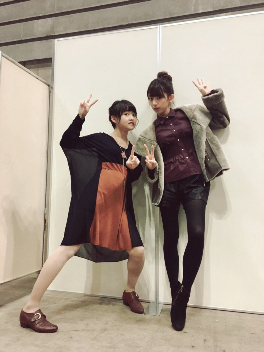 Kazuma Twitterissa まりか 誕生日おめでとう W そして ななみん 誕生日と卒業おめでとう W 貴女のことは忘れません 卒コンには行けないけれど 最後のライブ名一杯楽しんで下さい 乃木坂46 伊藤万理華生誕祭 橋本奈々未生誕祭 T Co