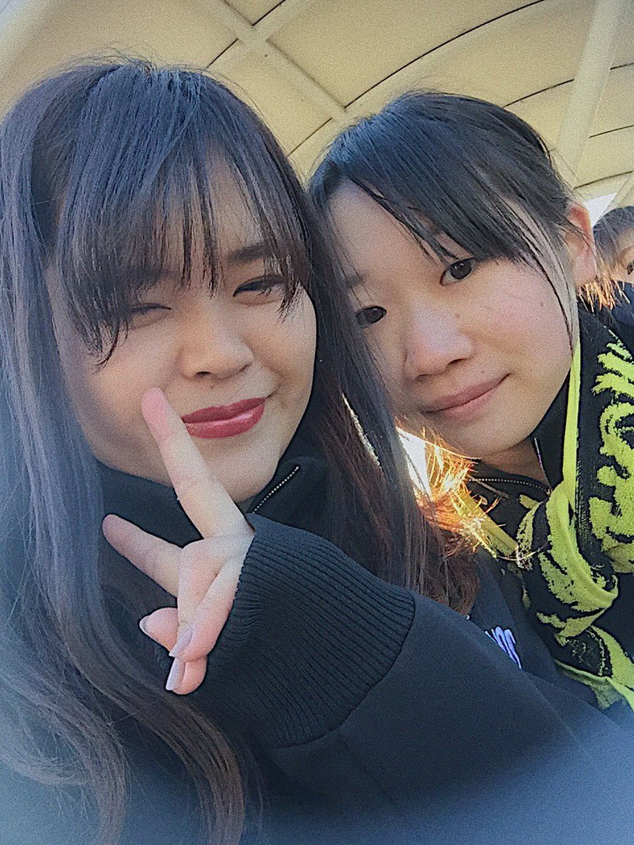 10969aym's tweet photo. ONE OK ROCK JAPANTOUR 2017 Ambitions静岡エコパ2日目

なんとなんと、A2の最前でした😹
肉眼でみんな拝めて幸せでした😭

ほんっとに毎回毎回最高な時間をありがとう。
これからもみんなが結婚しても！
ずっとついていきます🤘
#ONEOKROCK https://t.co/CUnbTJUkIz