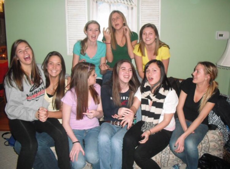 kellyvellucci's tweet photo. 7 years ago ❤ https://t.co/Ty1N0IbGJa