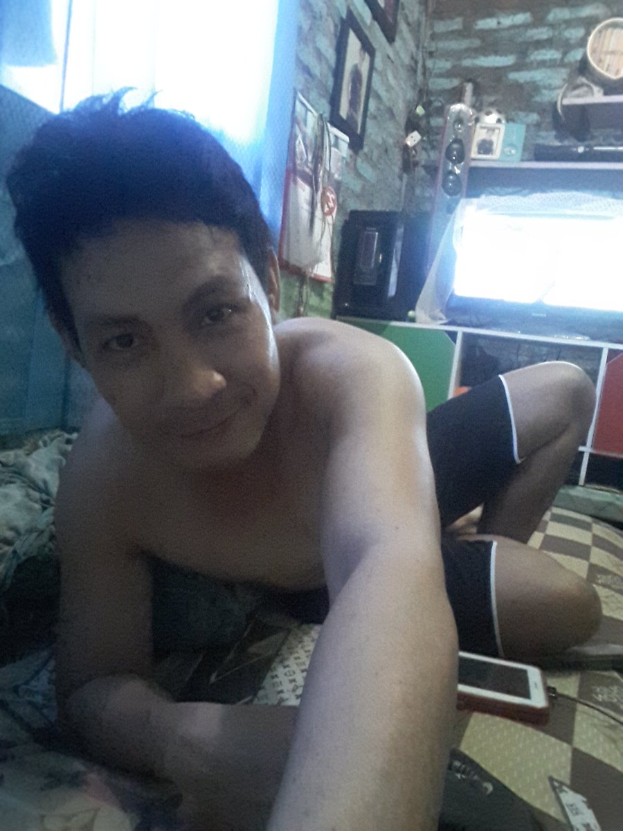 antimo84201711's tweet photo. Ga bsa tidur https://t.co/XWiL2SiSXN