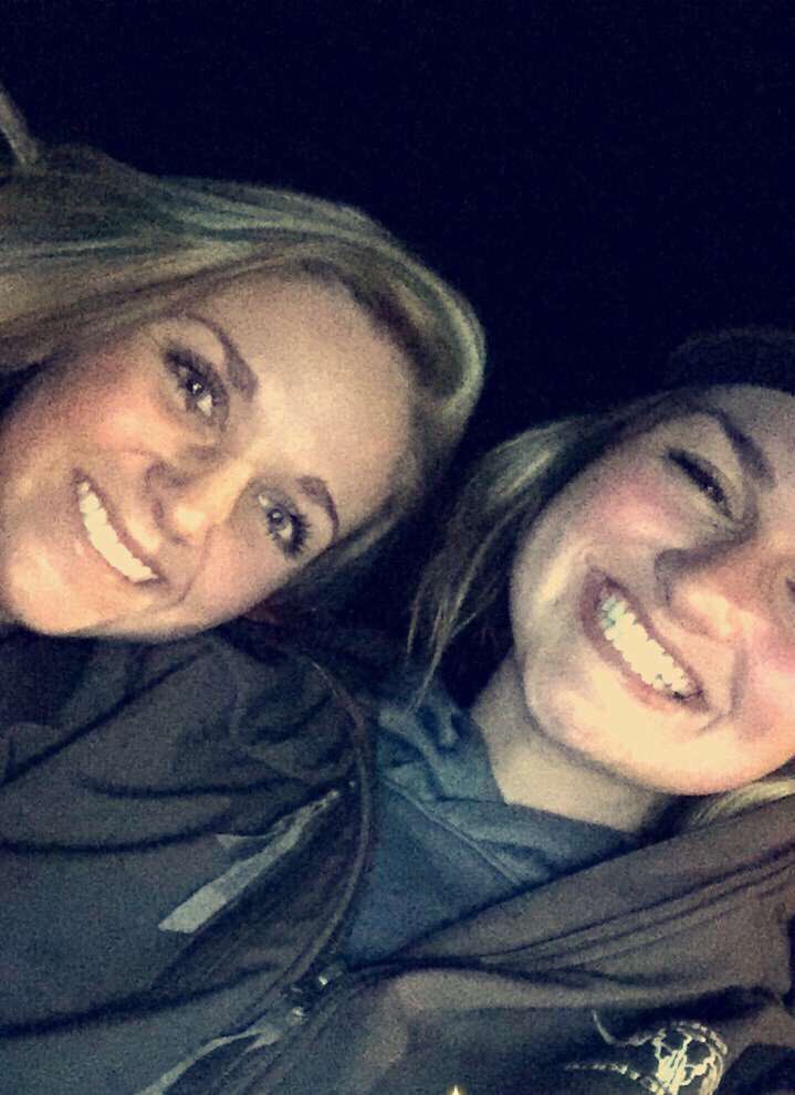 keri_bryan11's tweet photo. happy I got to see my bff last night !!!!! #barnnights #lol @KatyKelley_5 https://t.co/wZConwA8x9