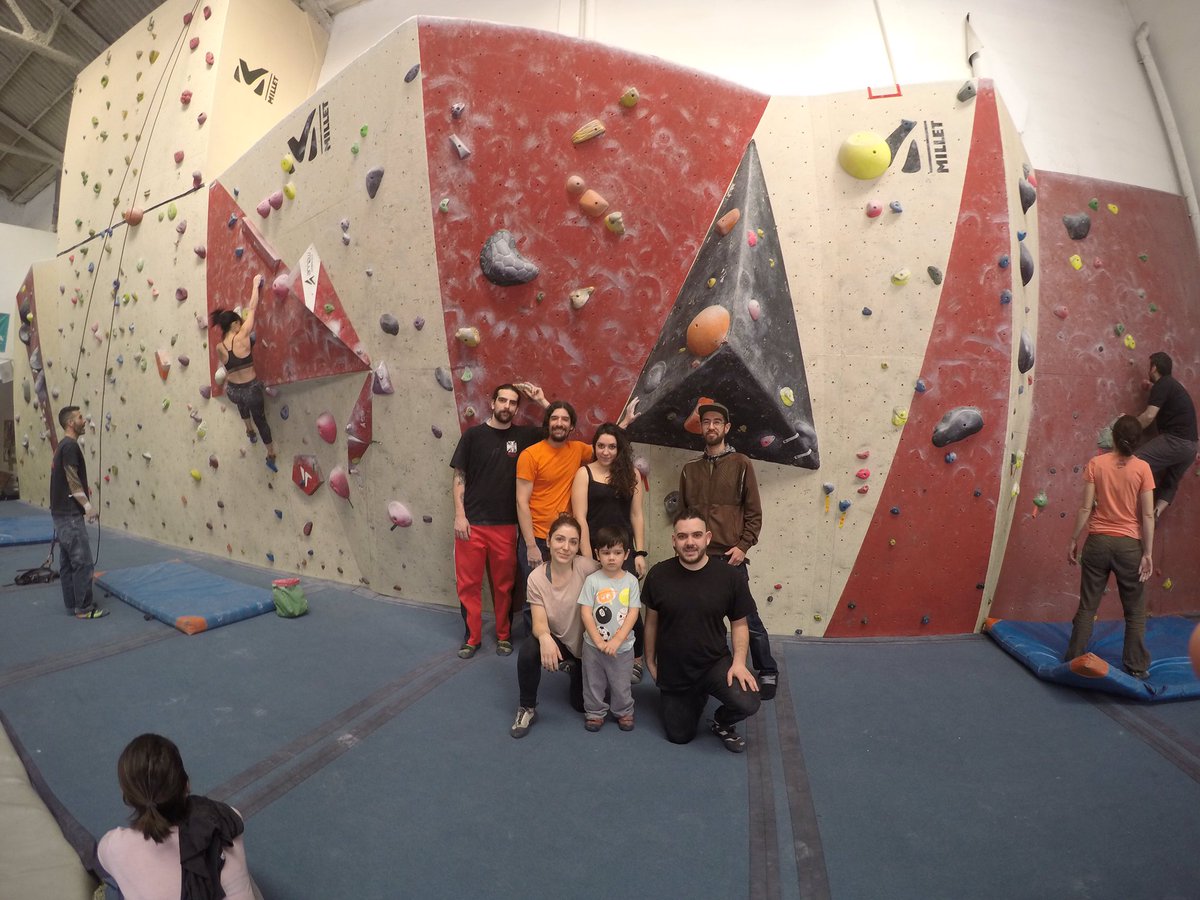 lasagradamaria's tweet photo. Salida de escalada al #DeuDits, el próximo mes repetimos, más y mejor 💪🏻💪🏻😱 #lsmc #escalada #lasagradamaria #barcelona #cannabisclimbing https://t.co/EmdpaBadxt