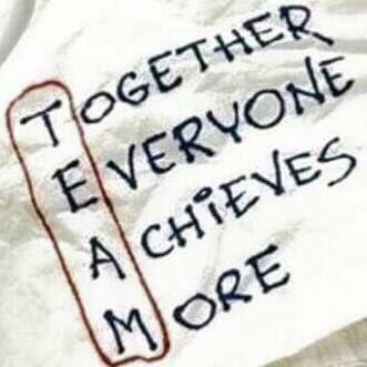 Grande gruppo di gente umile che lascia sempre TUTTO in campo!! Grande vittoria ragazzi!! Complimenti a tutti..testa bassa e lavoro!!👏🏻💪