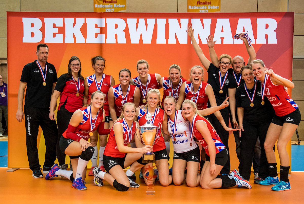 Zevende nationale beker voor VC Sneek volleybal.nl/nieuws/zevende… #EredivisieVolleybal
